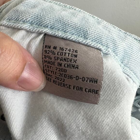 Tractr Distressed Skinny Leg Jeans Girl's 14 Light Wash Mid Rise Stretch Raw Hem - Picture 6 of 6